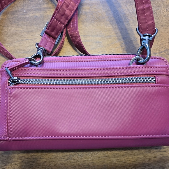 Lug Kickflip SE Convertible RFID Wallet in Raspberry - Picture 2 of 5